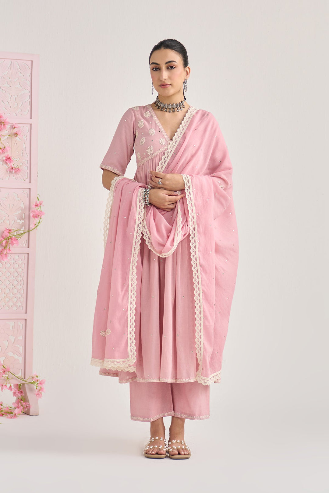 Real Chikankari vs Machine Chikankari