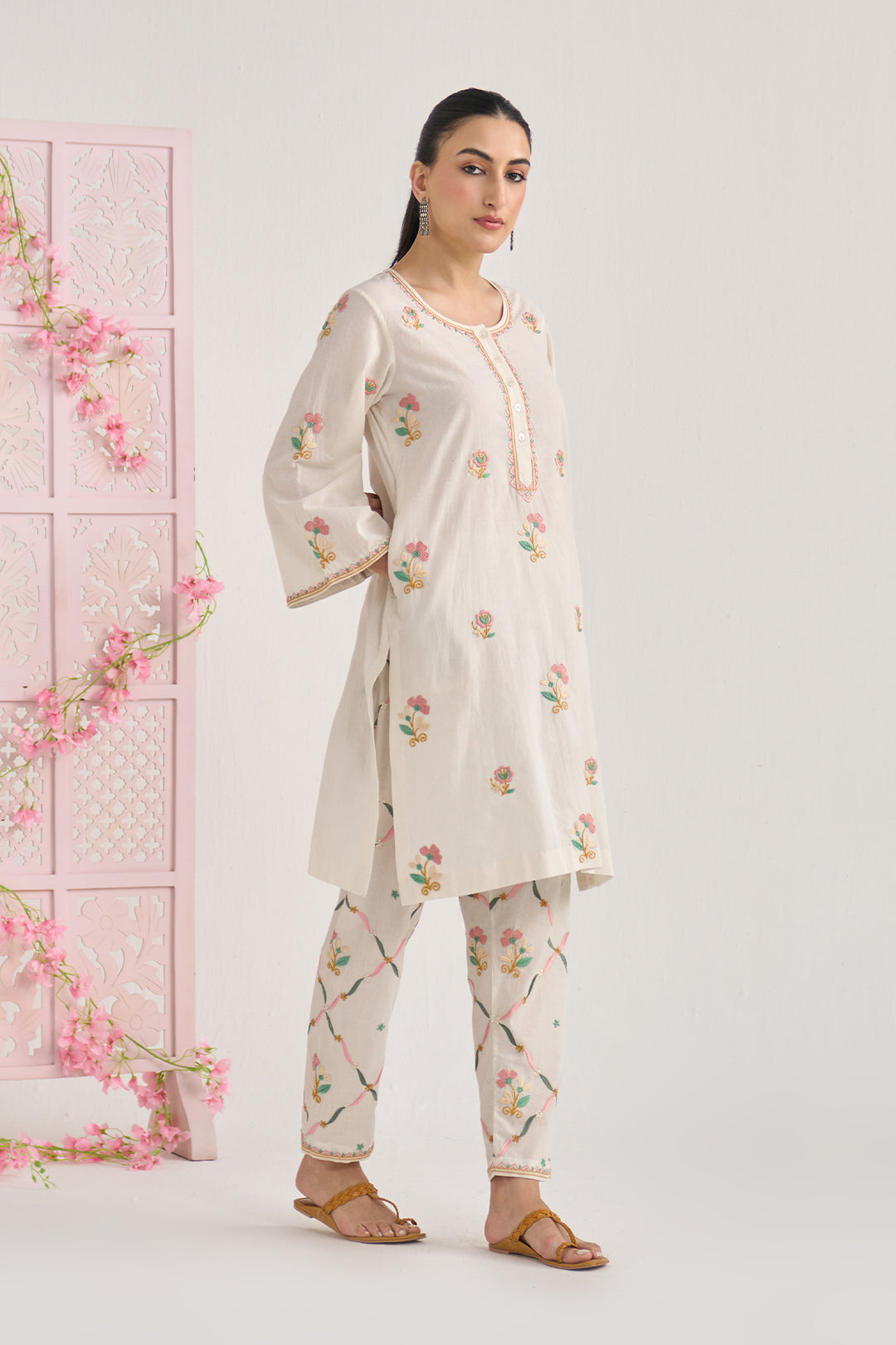 Chikankari summer 26" kora Bell sleeves kurta with jall embroidered salwar ( set of 2)