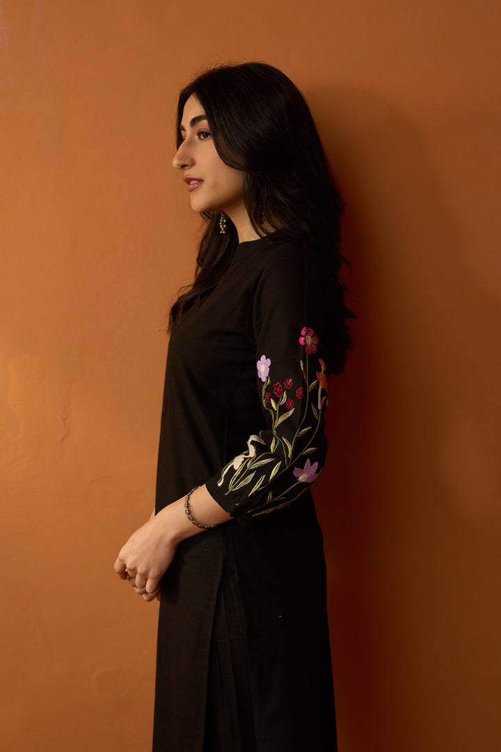 Handcrafted Chikankari Black co-ored  set