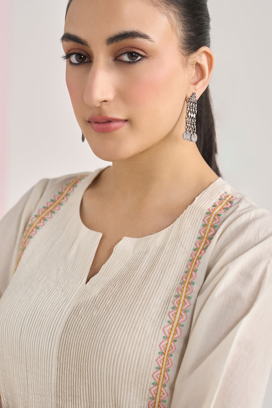 Chikankari summer 26" kora pintuck kurta with salwar ( set of 2)