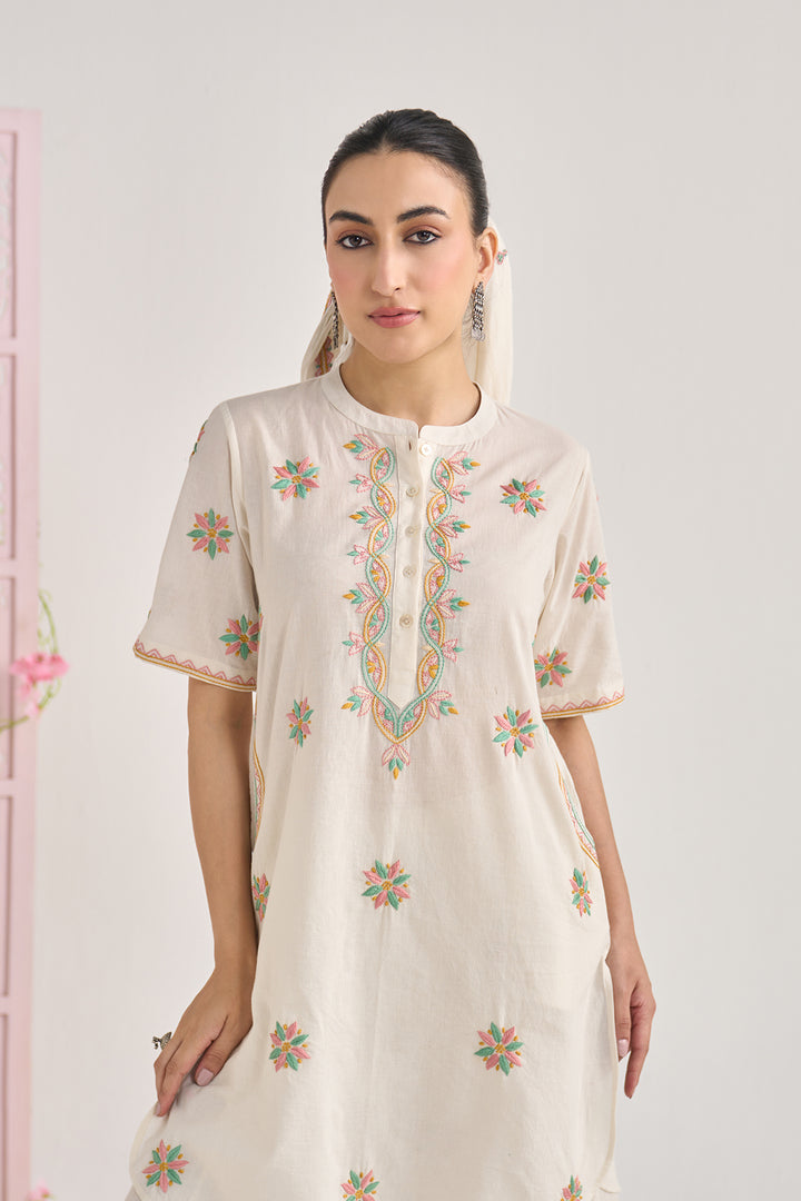 Chikankari summer 26" kora Short kurta with flared palazzo (set of 2)