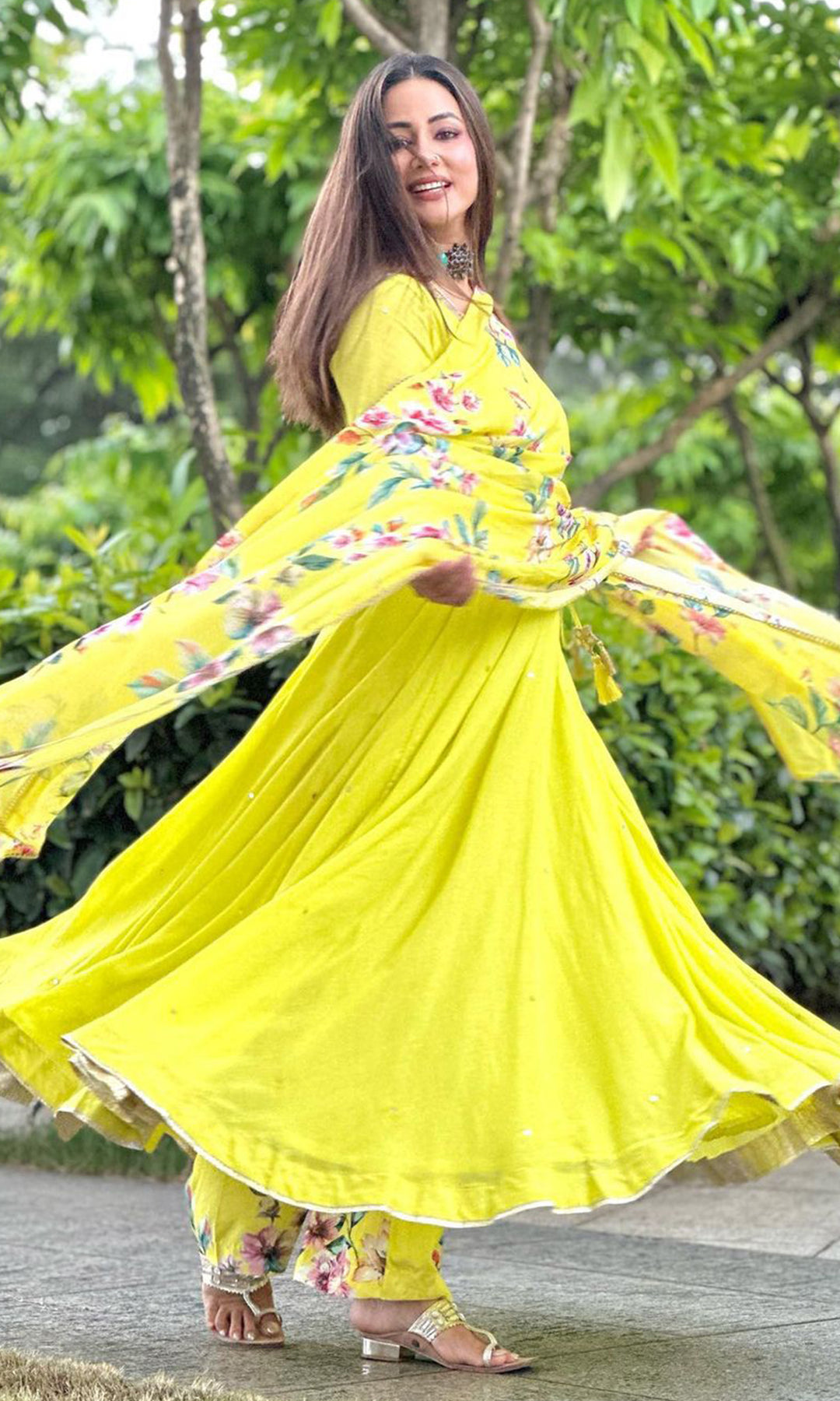 Hina Khan in Bhanvara Neon Green Anarkali with printed palazzo and dupatta- Set of 3 Hina Khan in Bhanvara Neon Green Anarkali with printed palazzo and dupatta- Set of 3