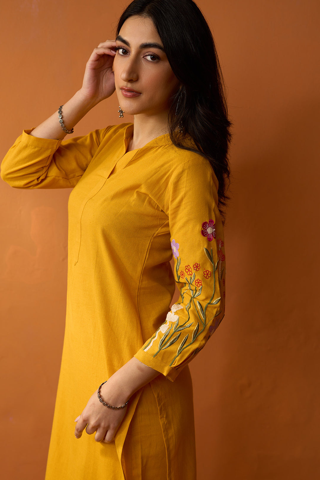 Handcrafted Chikankari Mustard co ored set