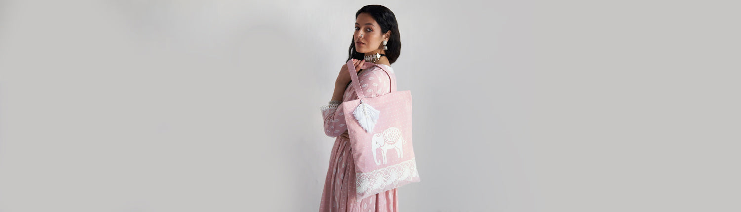 ridhiiee suuri tote bag banner