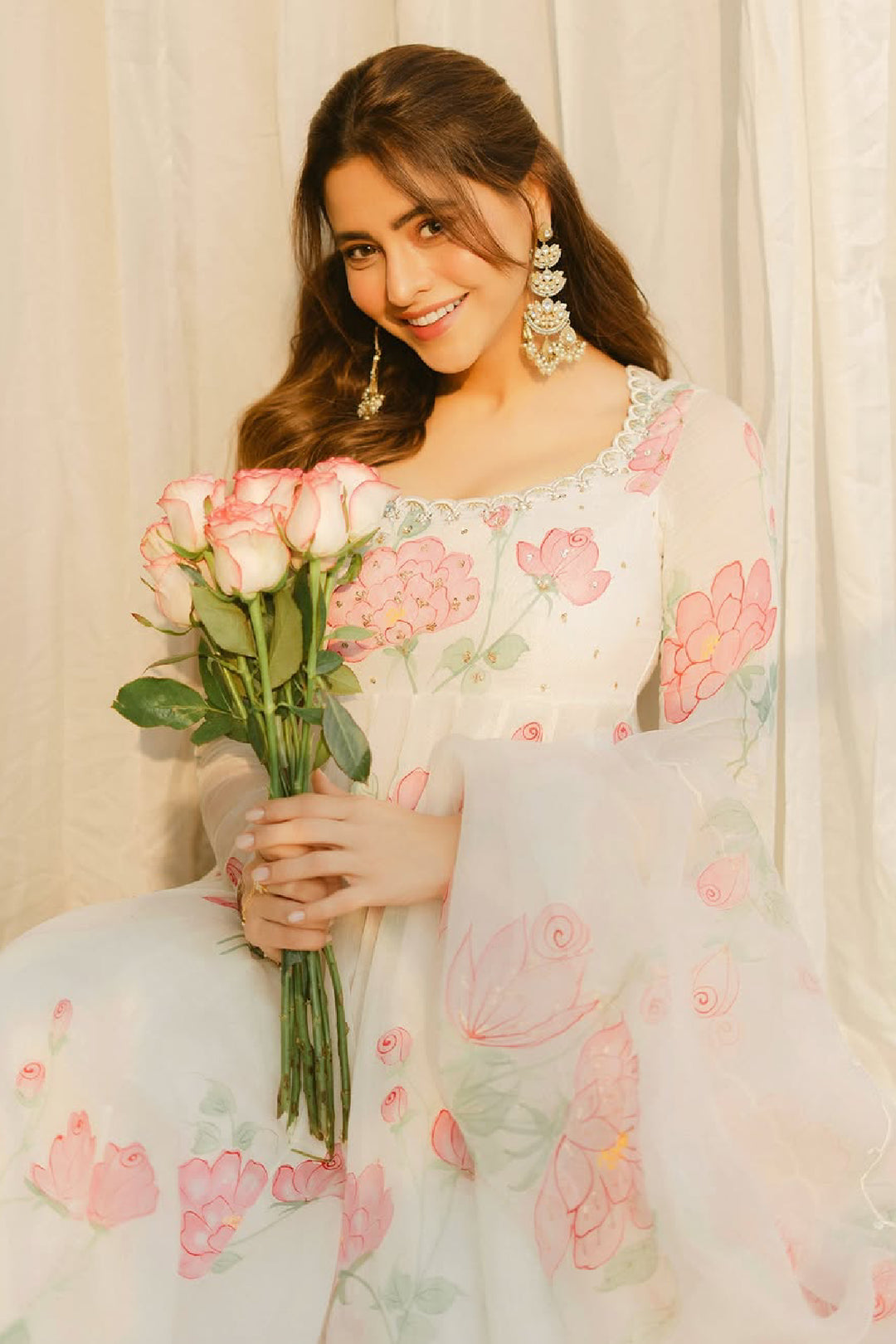 Aamna sharif in Sirat pink Hand painted anarkali with sharara and dupatta ( set of 3 )