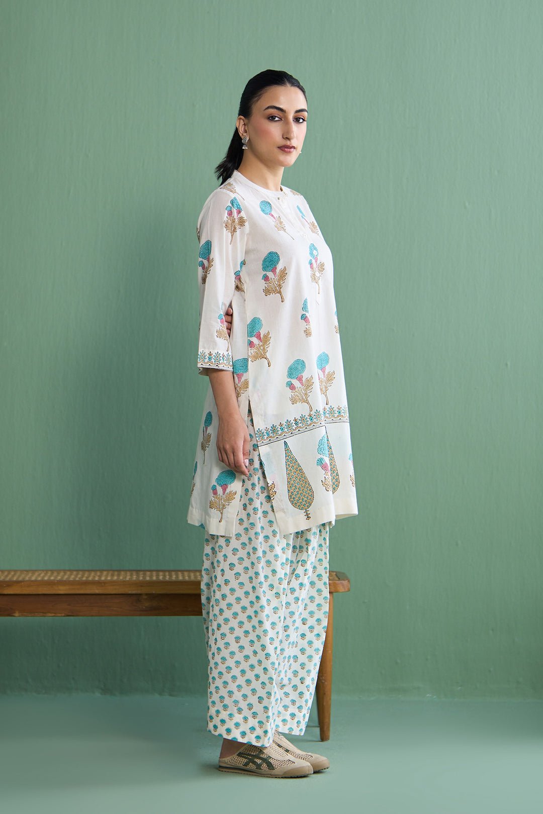 Mughal Summer Turqoise Kurta With Farshi Salwar Set Of 2