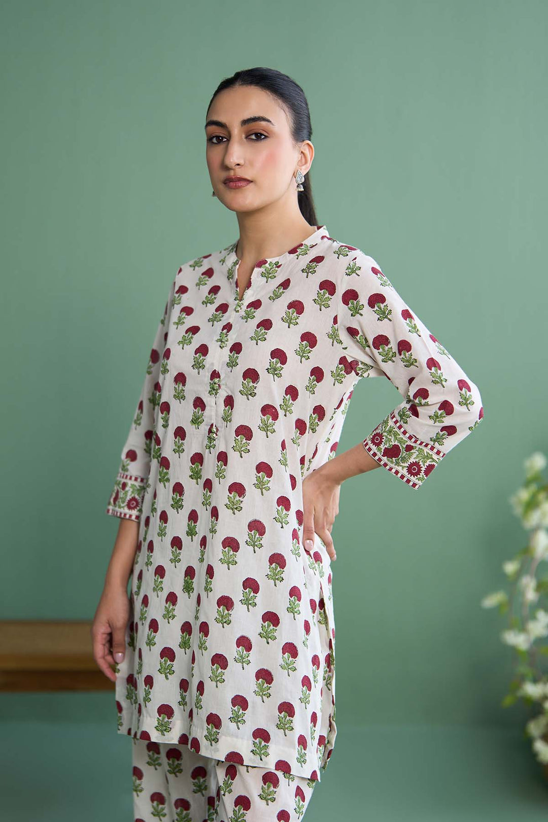 Mughal Summer Red Mughal Booti Jaal Co- Ord Set Set Of 2