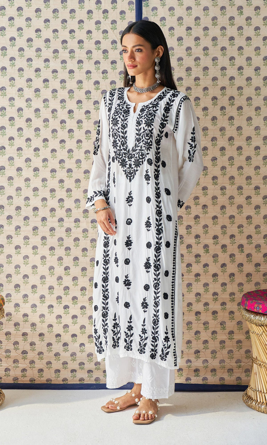 Handcrafted Chikankari White Straight Kurta