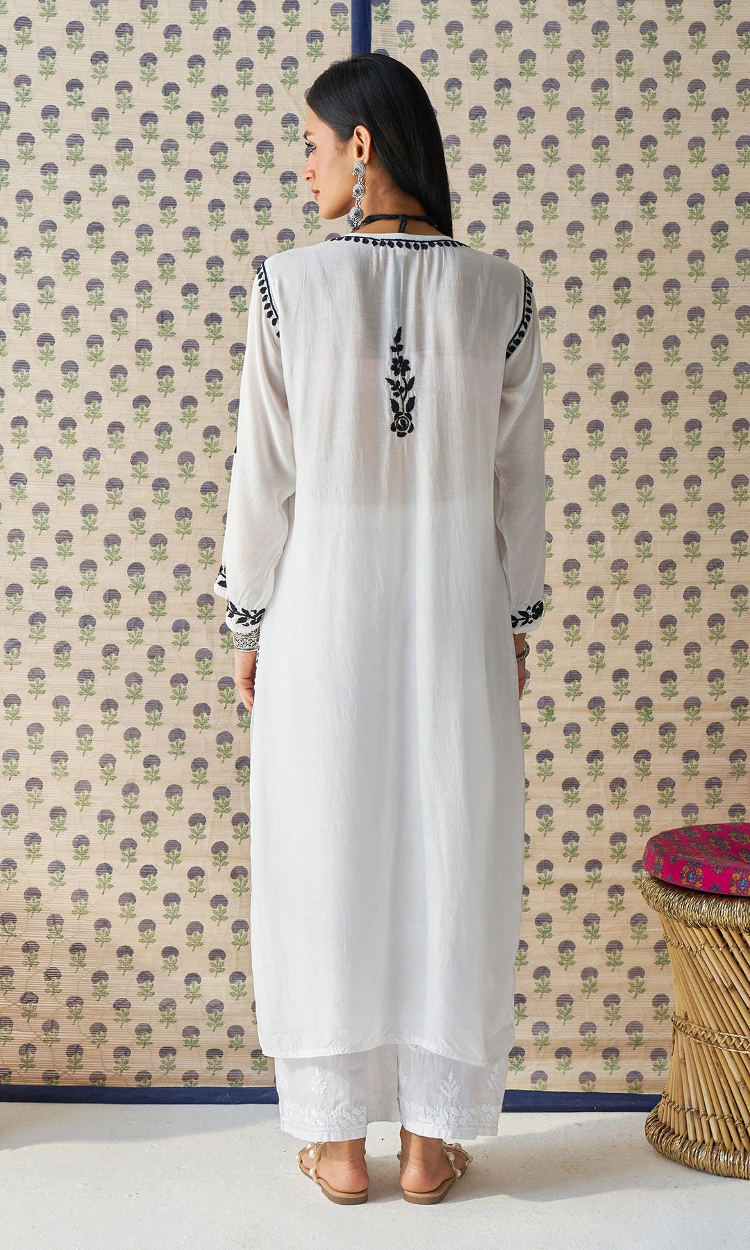 Handcrafted Chikankari White Straight Kurta