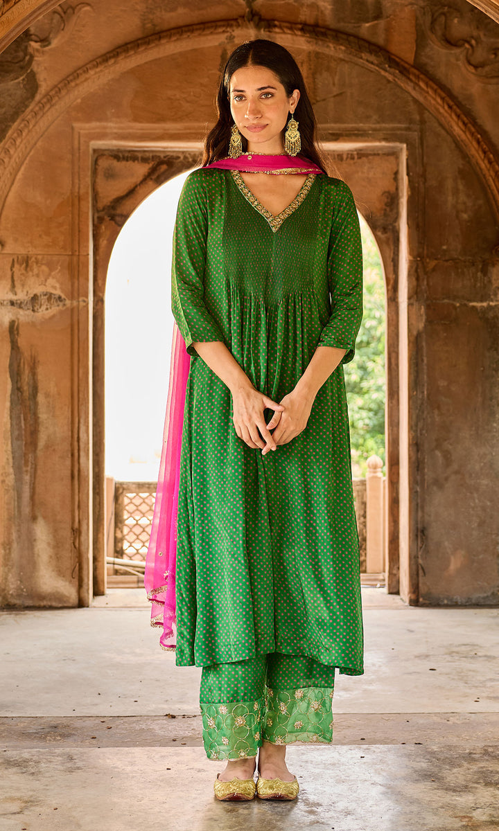 Zoya Green Bandhej Pintuck Kurta with Palazzo and Chiffon Dupatta (set of 3)
