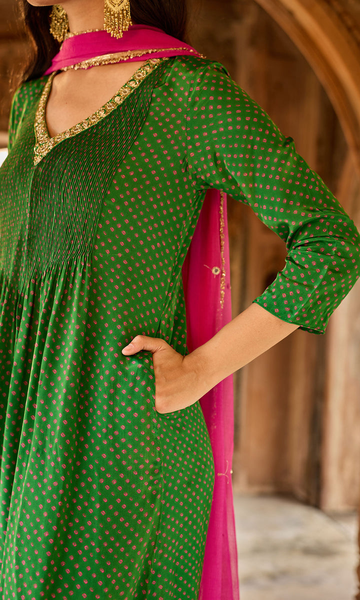 Zoya Green Bandhej Pintuck Kurta with Palazzo and Chiffon Dupatta (set of 3)