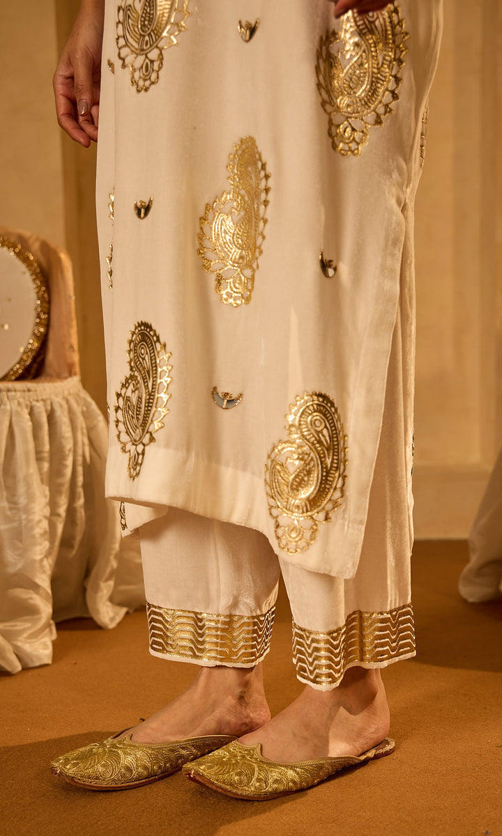 Dilbaro Tissue Ivory Silk Velvet Foil Print Kaftan (Set of 2)