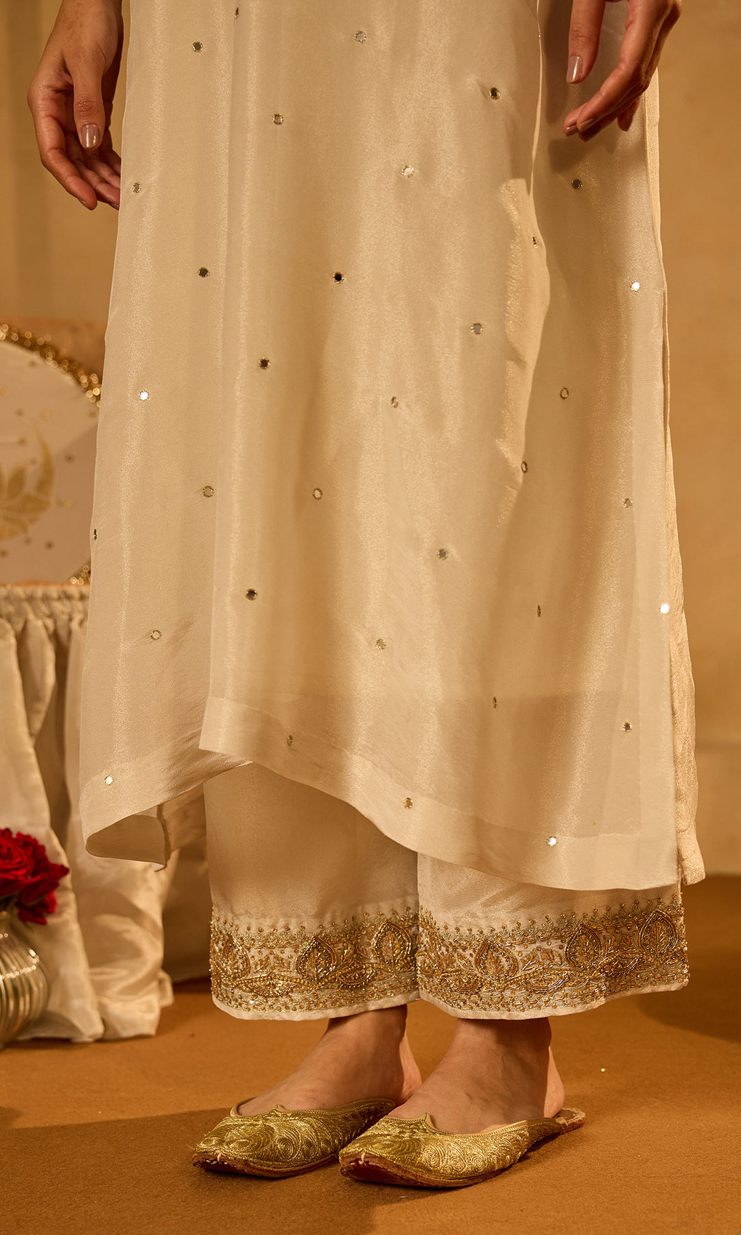 Dilbaro Tissue Ivory Embroidered Kaftan with Palazzo (Set of 2)