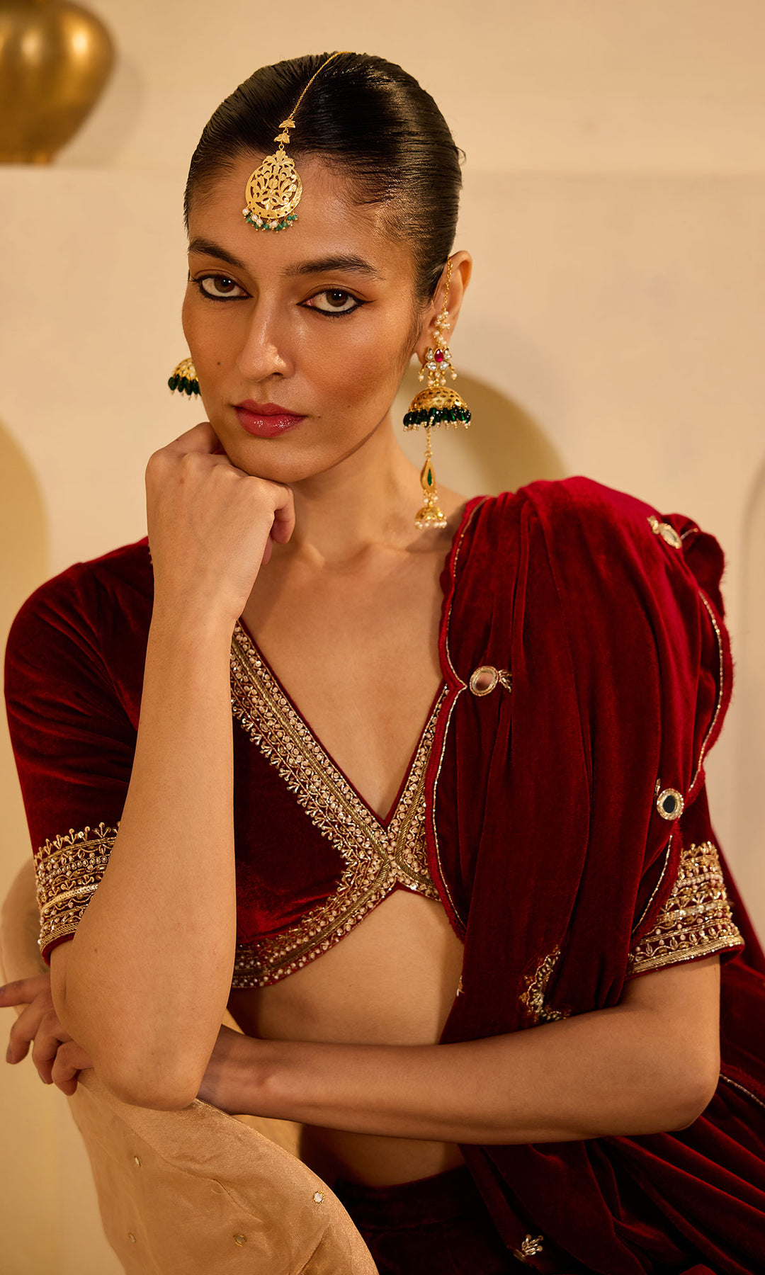 Dilbaro mughals red embroidered lehenga with blouse and shawl (set of 3)