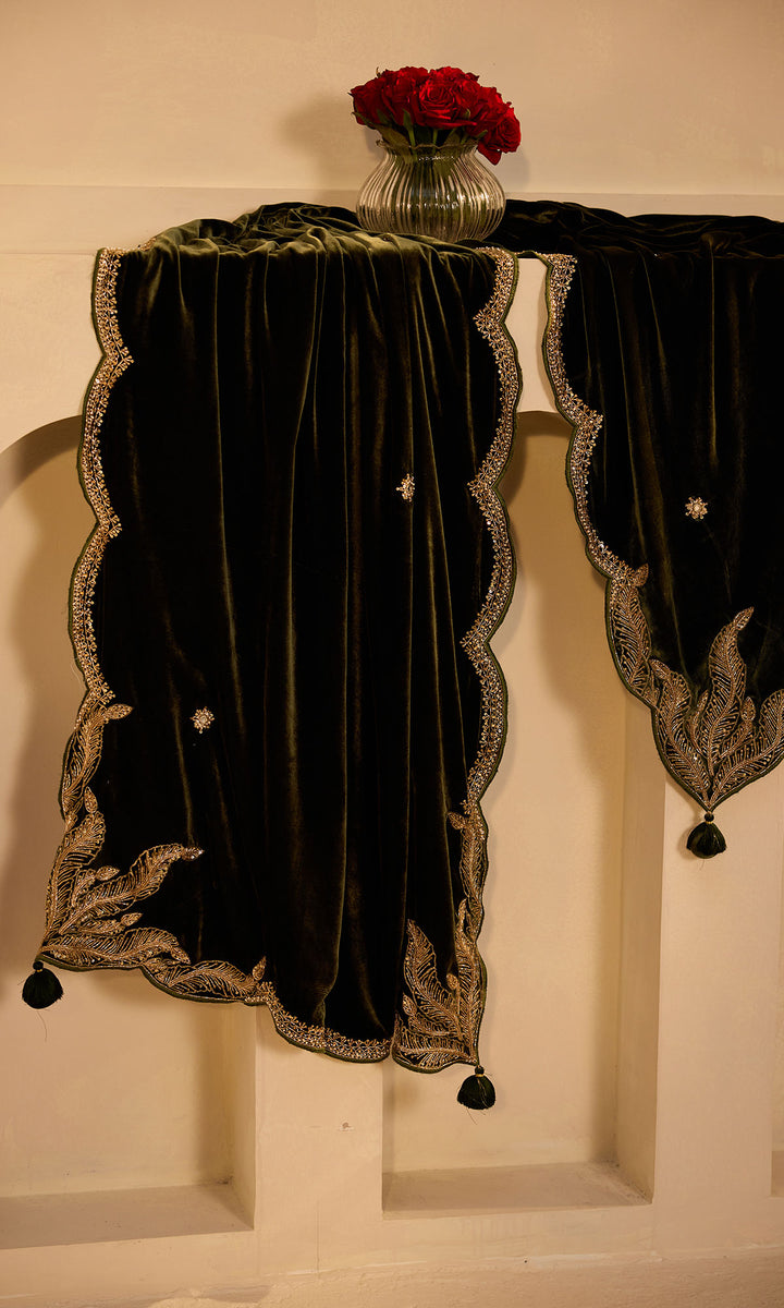 Dilbaro Mughals Olive Green Hand Embroidered Shawl