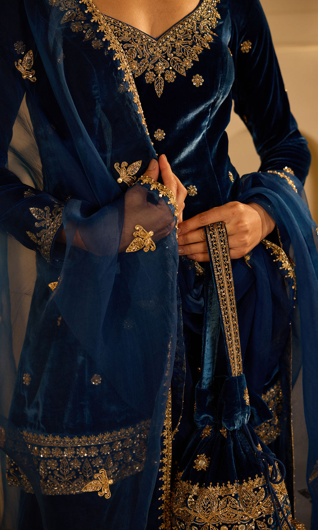 dilbaro mughals sapphire blue embroidered sharara set with dupatta (set of 3)