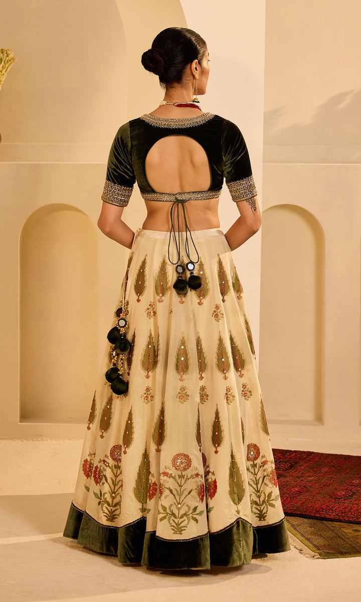 Dilbaro mughals block printed lehenga with embroidered olive green blouse and red shawl (set of 3)