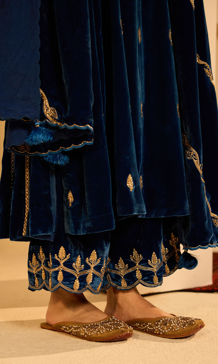 Dilbaro Mughals Embroidered Saphire Blue Choga with Palazzo and Shawl (set of 3)