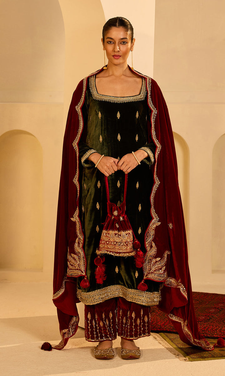 Dilbaro mughals olive green straight kurta with red palazzo and shawl (set of 3)