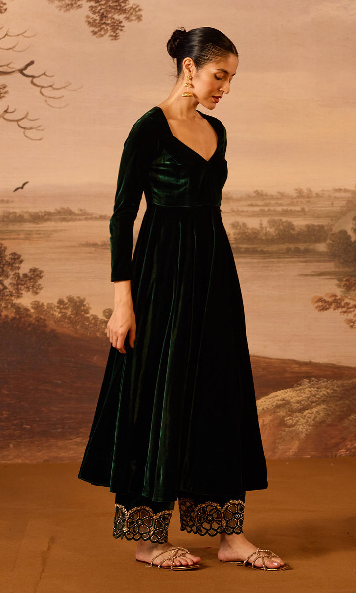 Dilbaro Embroidered Velvets Green Silk Velvet Anarkali with Embroidered Palazzo and Shawl (Set of 3)