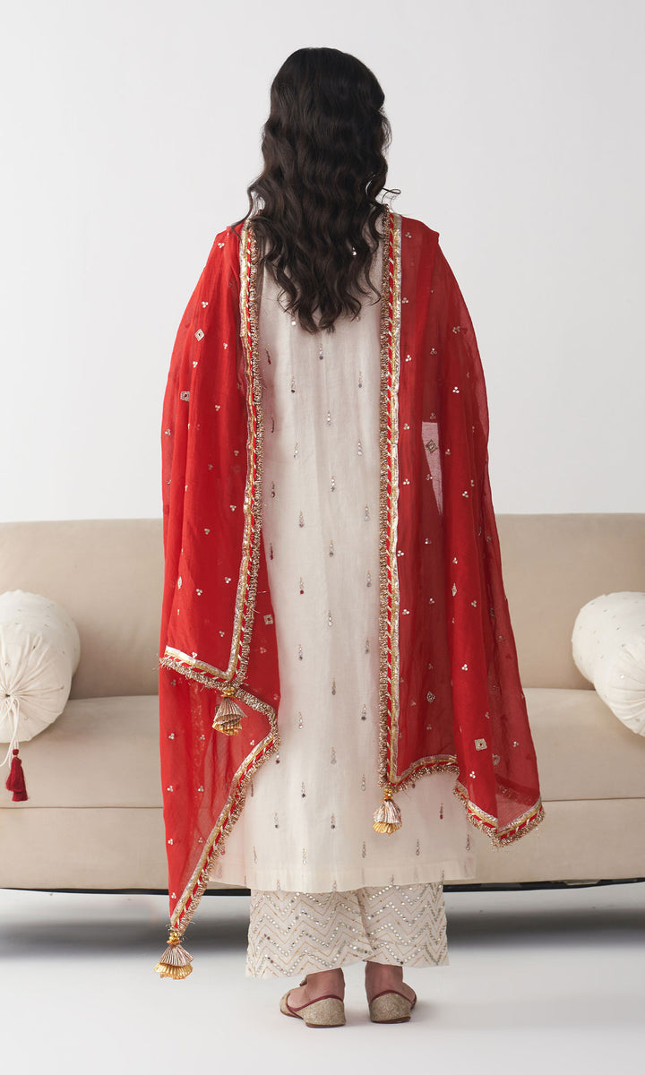 Ishq off white straight kurta with palazzo and dupatta ( set of 3)