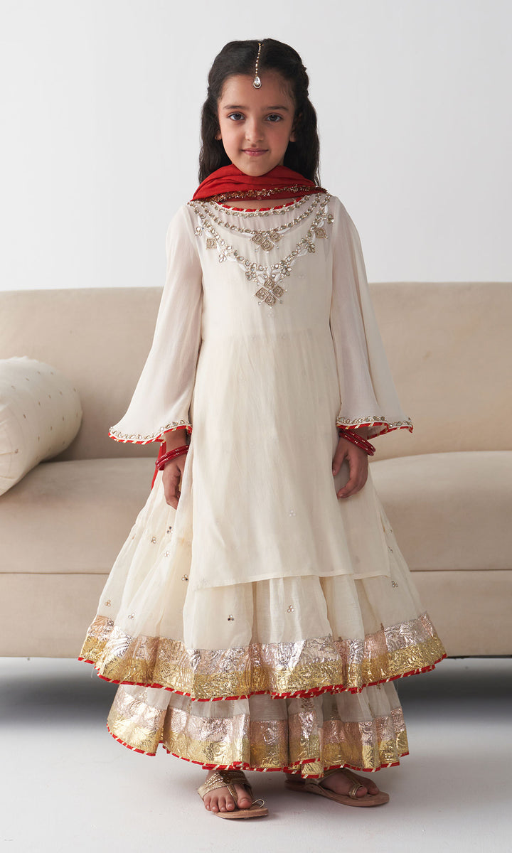 Ishq Off white dress (set of 2)