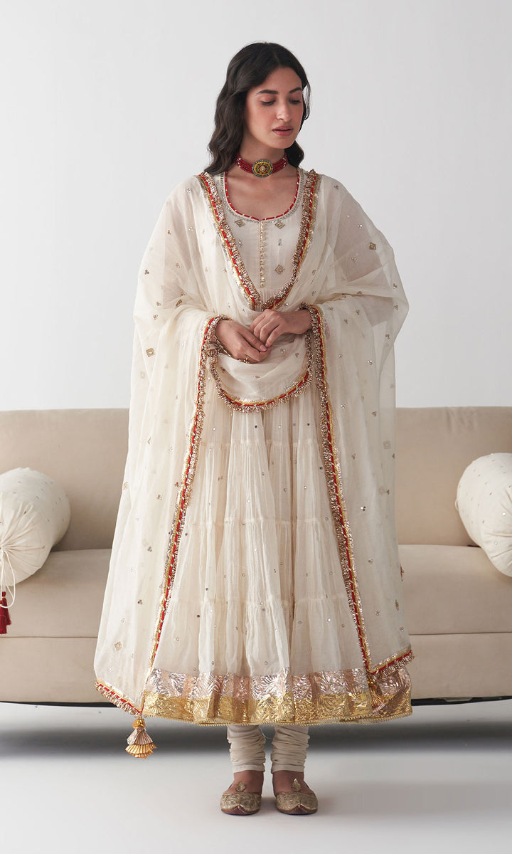 Ishq Off White Tiered Anarkali with Chooridar and Dupatta ( Set of 3)