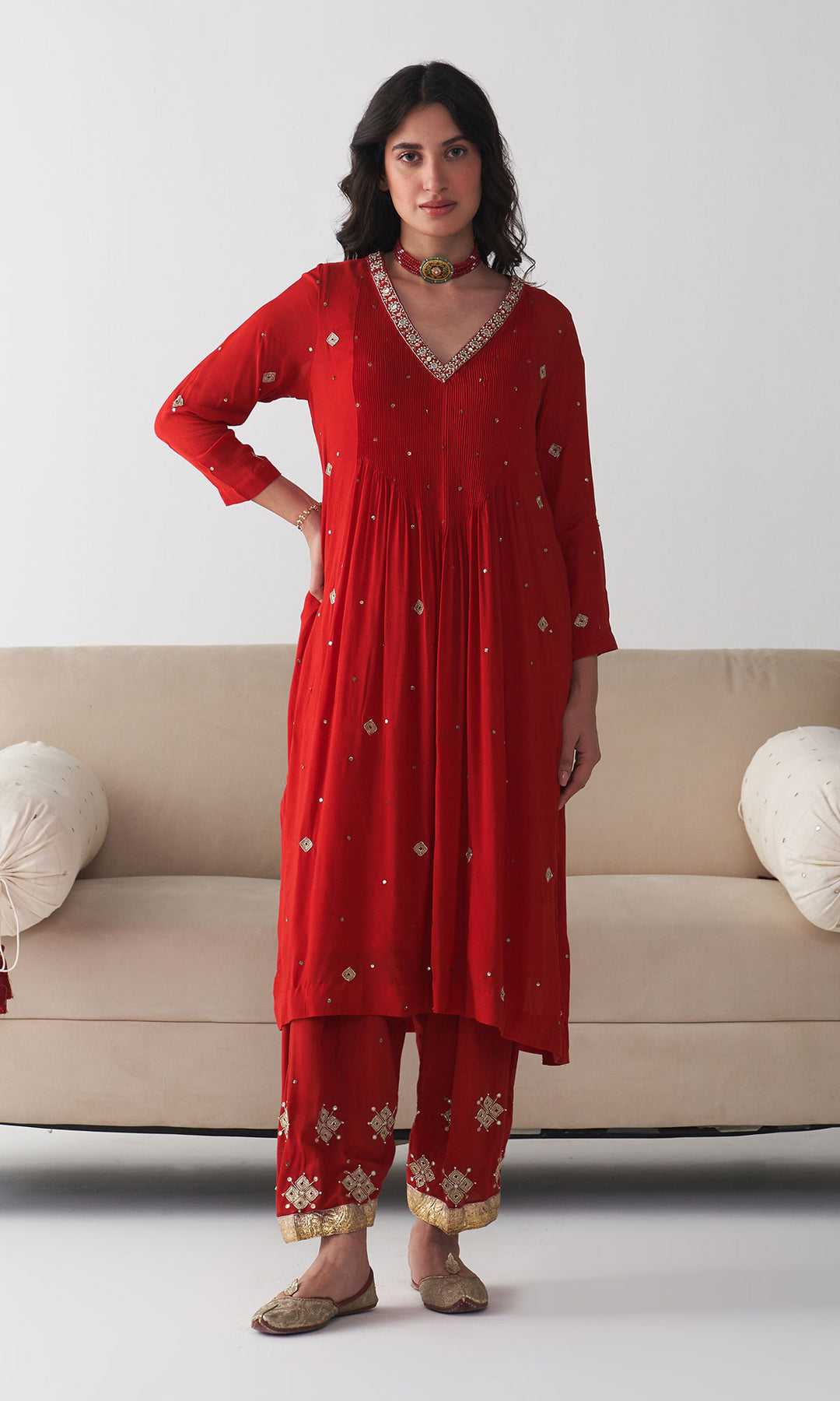 Ishq Red embroidered pintuck kurta with salwar and off white dupatta ( set of 3)