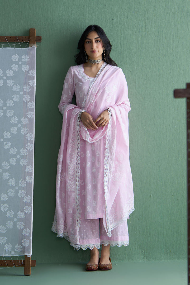 Chhaya Vol 2 Pink Paisley straight kurta with palazzo and dupatta (set of 3)