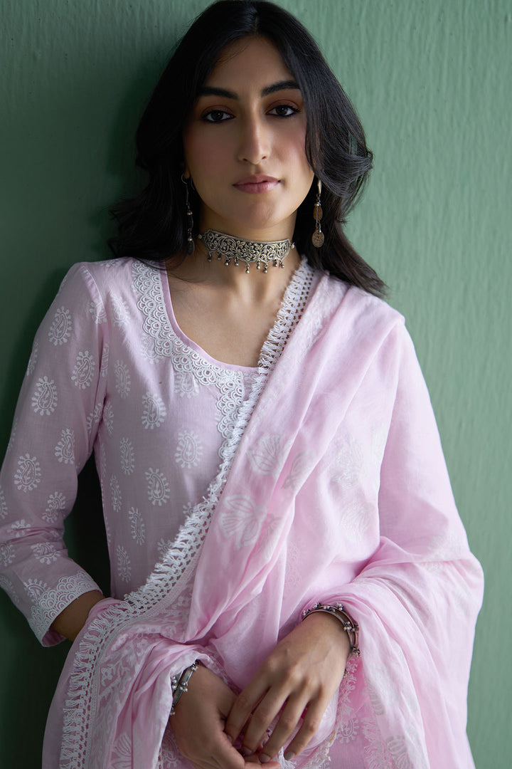 Chhaya Vol 2 Pink Paisley straight kurta with palazzo and dupatta (set of 3)