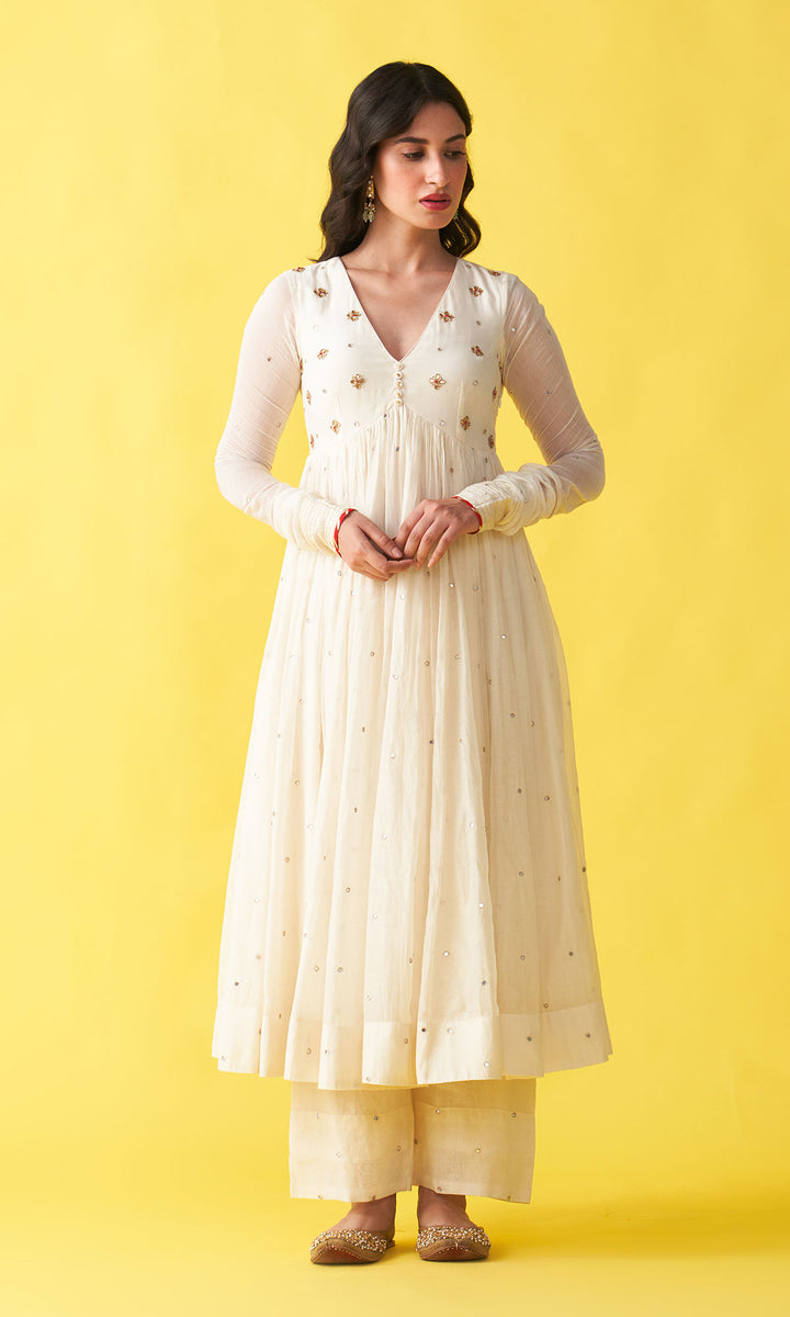 Gulzaar Off white v-neck embroidered anarkali with palazzo and  red shibori dupatta (set of 3)