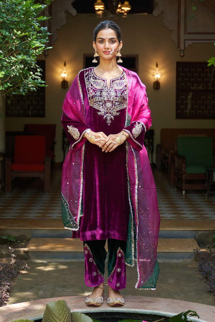 Zooni velvet Deep orchid embroidered kurta with patchwork salwar and dual colour dupatta ( set of 3)