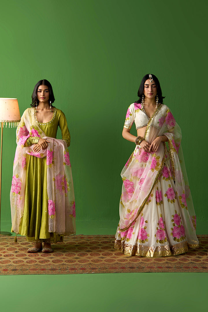 Sirat Vol. 2 Soft Pink Floral Hand Painted Soft Pink Organza Scallope Dupatta
