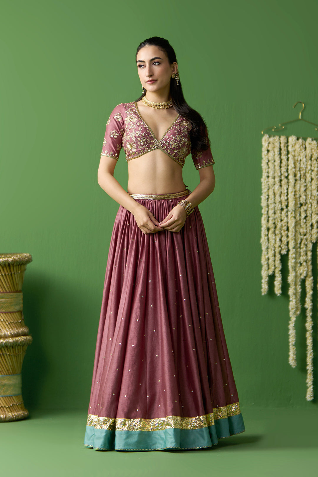 Gulnaar Onion Pink Embroidered oninon pink lehenga with blouse and dupatta ( set of 3)