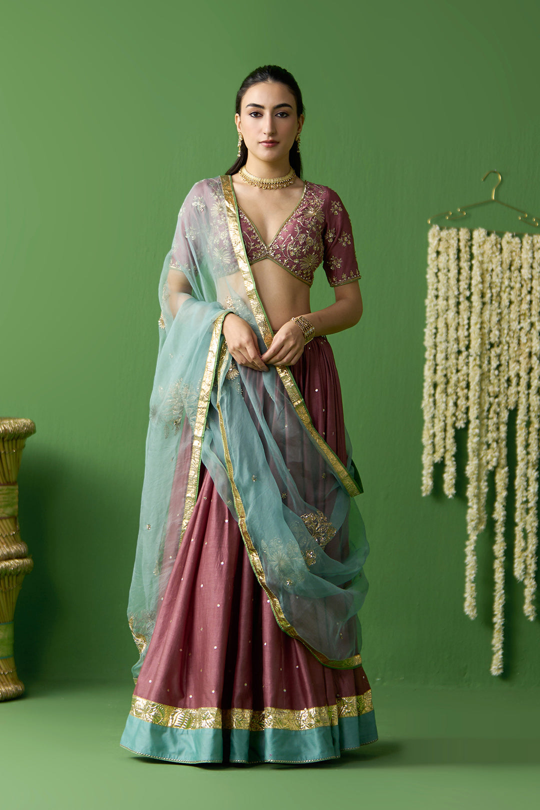 Gulnaar Onion Pink Embroidered oninon pink lehenga with blouse and dupatta ( set of 3)