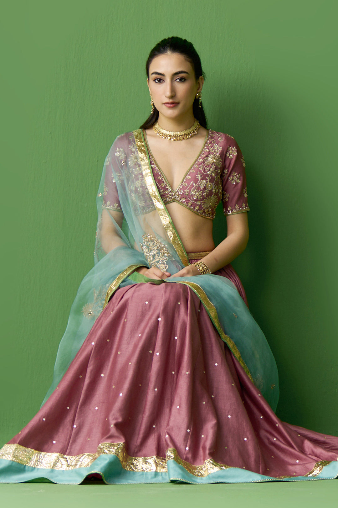 Gulnaar Onion Pink Embroidered oninon pink lehenga with blouse and dupatta ( set of 3)