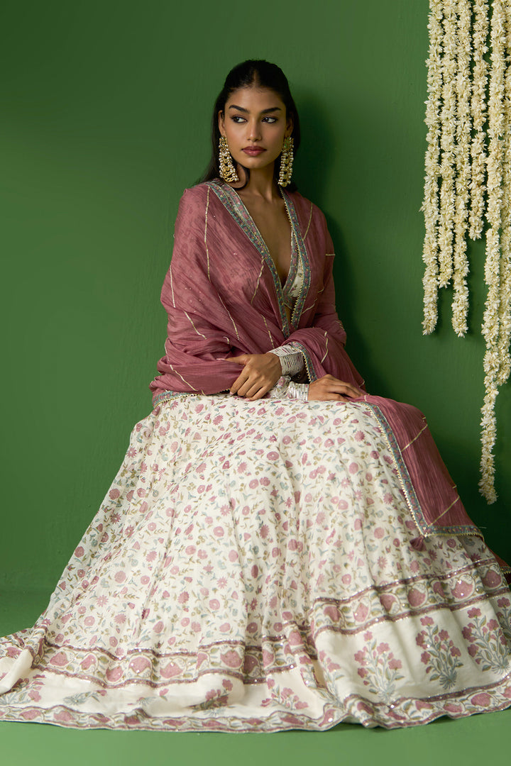 Gulnaar Ivory With Onion Pink Block printed lehenga with blouse and gota work dupatta ( set of 3)