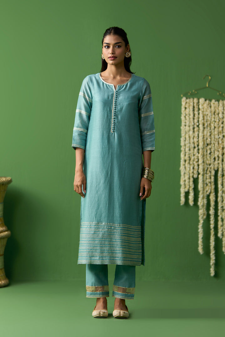 Gulnaar Turquoise Onion Pink solid gota work kurta with pants and block printed dupatta ( set of 3)