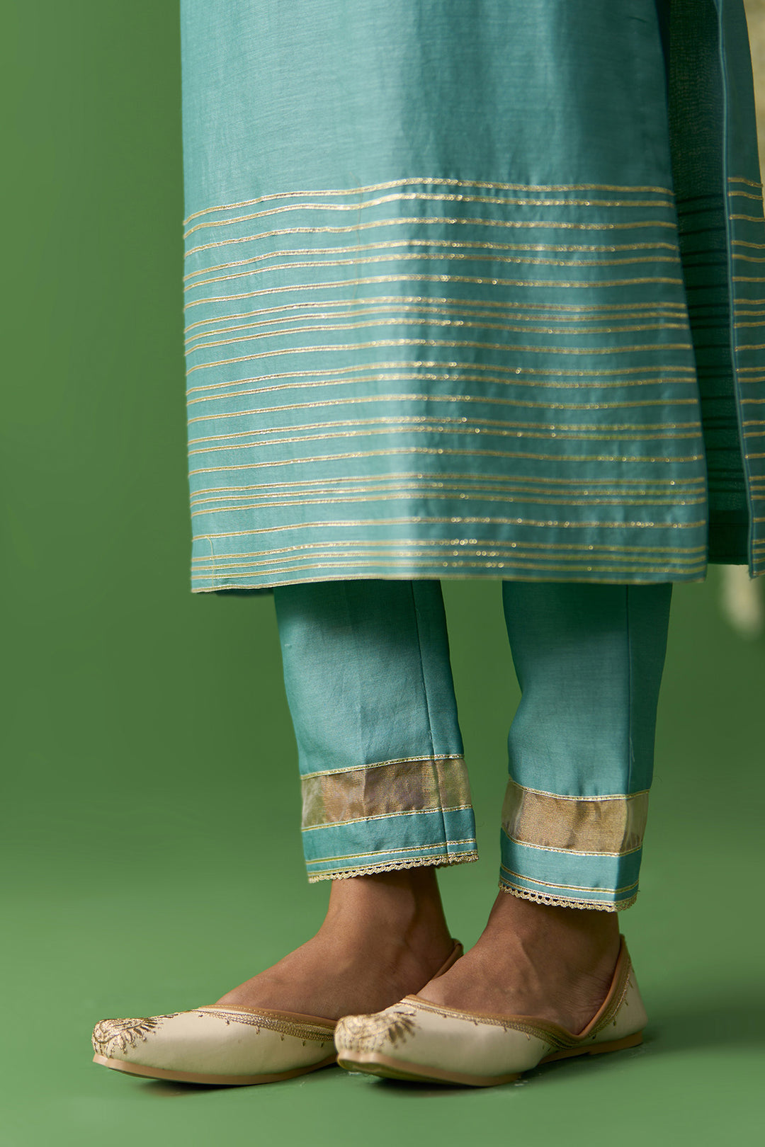 Gulnaar Turquoise Onion Pink solid gota work kurta with pants and block printed dupatta ( set of 3)