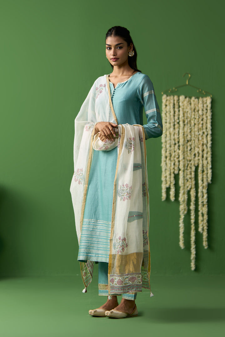 Gulnaar Turquoise Onion Pink solid gota work kurta with pants and block printed dupatta ( set of 3)