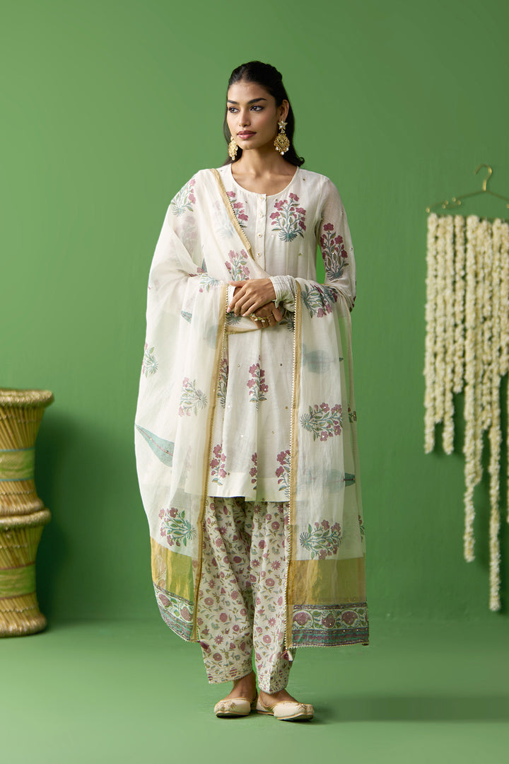 Gulnaar Ivory Block printed short kurta with salwar and dupatta ( set of 3)