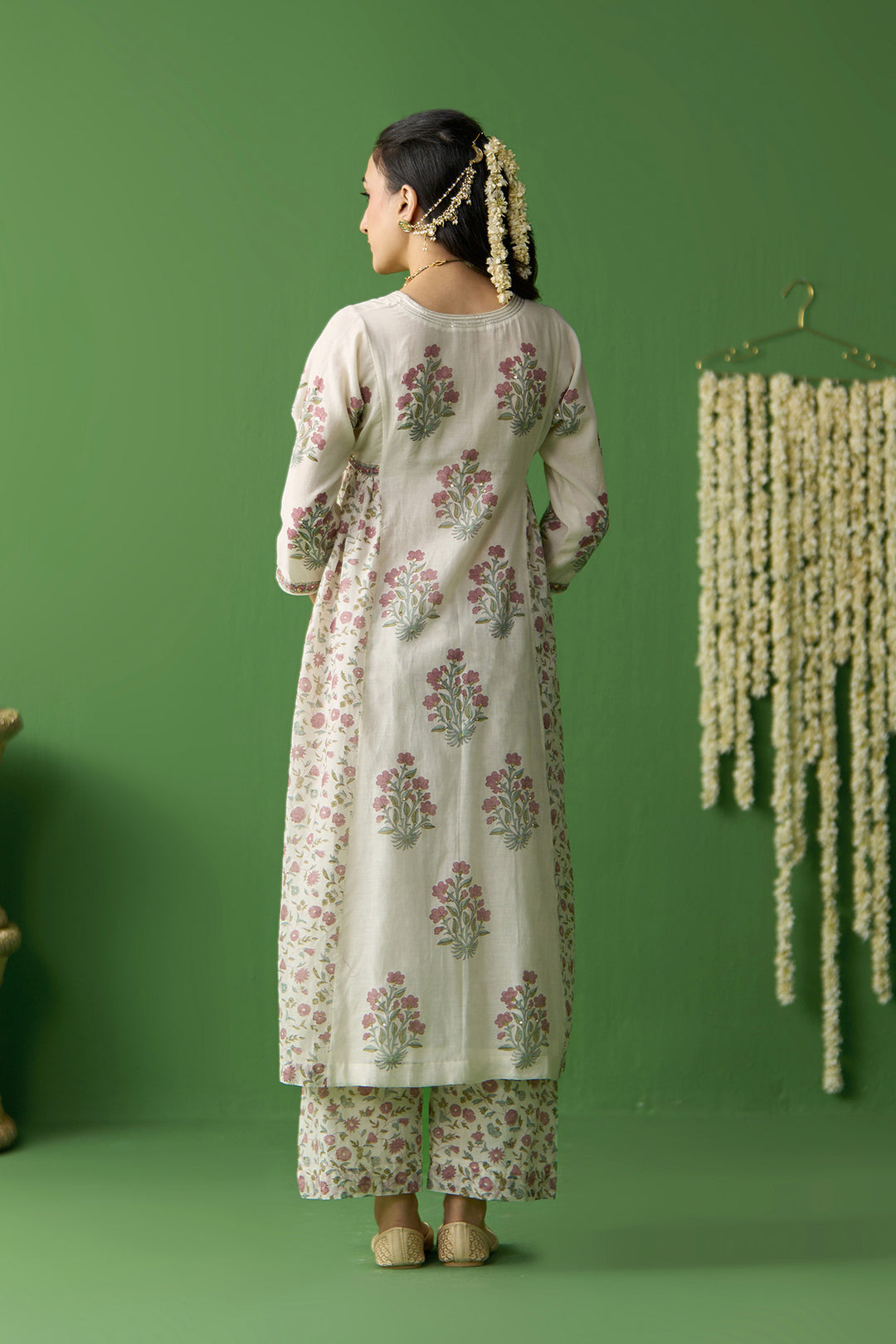 Gulnaar Ivory block printed side gathered kurta with palazzo and dupatta ( set of 3)