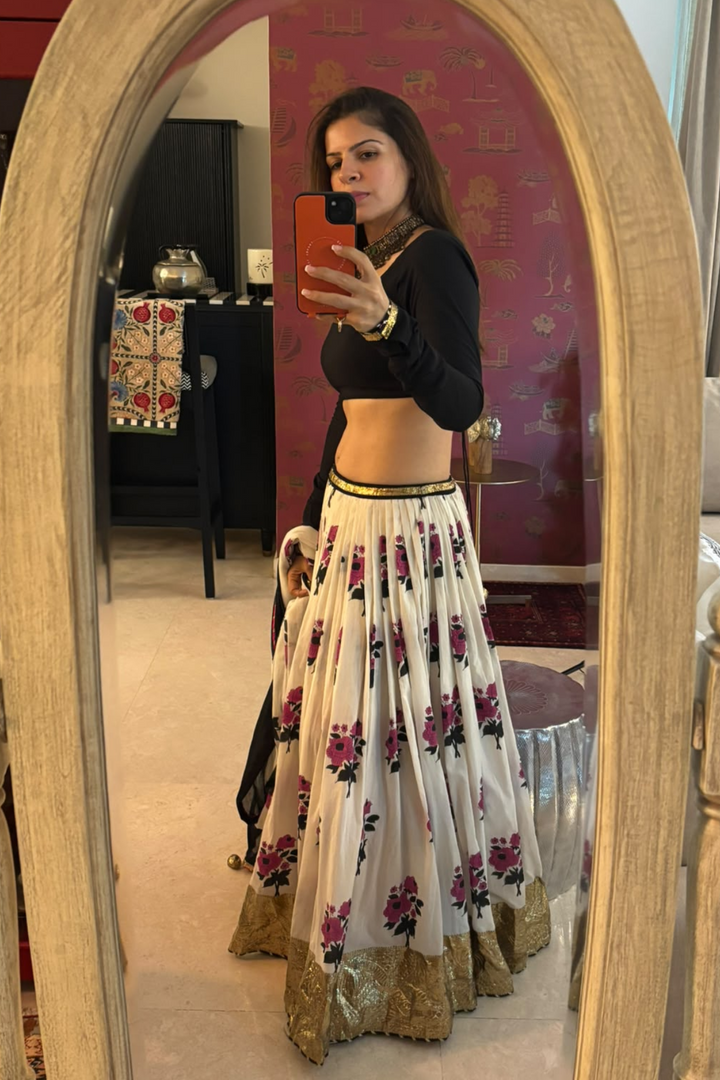 Boota Phool Gota Skirt Set (Set of 3)