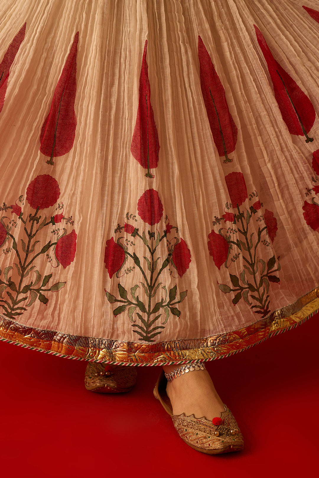 Chaand Raat Red Embroidered Solid Kurta with Mughal Block Printed Skirt with Dupatta (Set of 3)