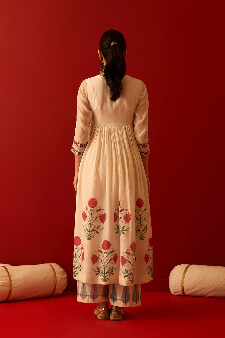 Chaand Raat Off White Mughal block printed cross v-neck kurta with palazzo and dupatta (set of 3)