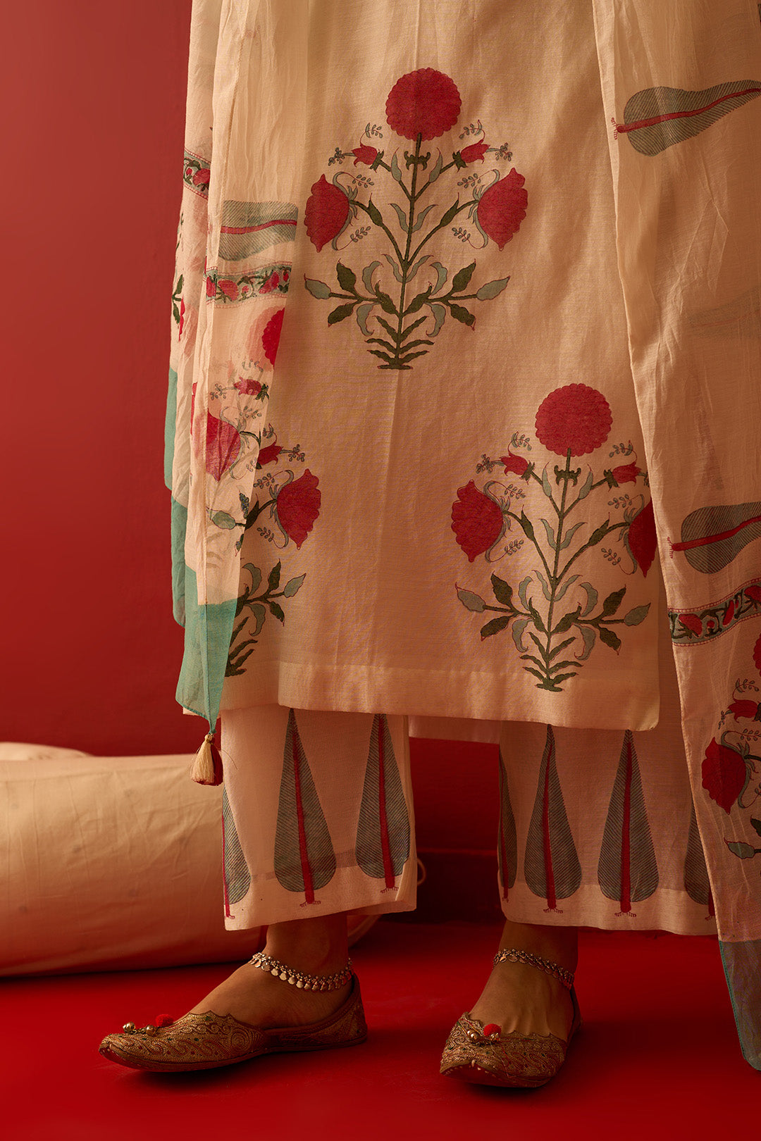 Chaand Raat off white Mughal block printed straight kurta with palazzo and dupatta(set of 3)