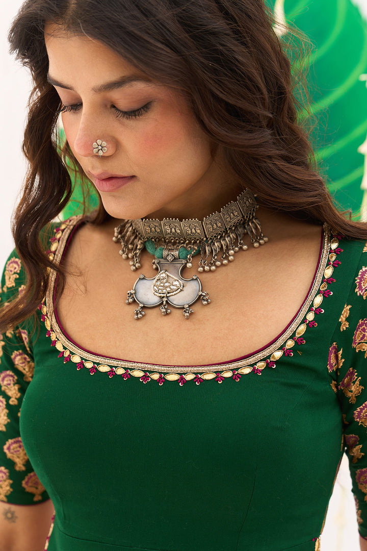 Jameela Block printed Pink lehenga with green choli and dupatta (set of 3)