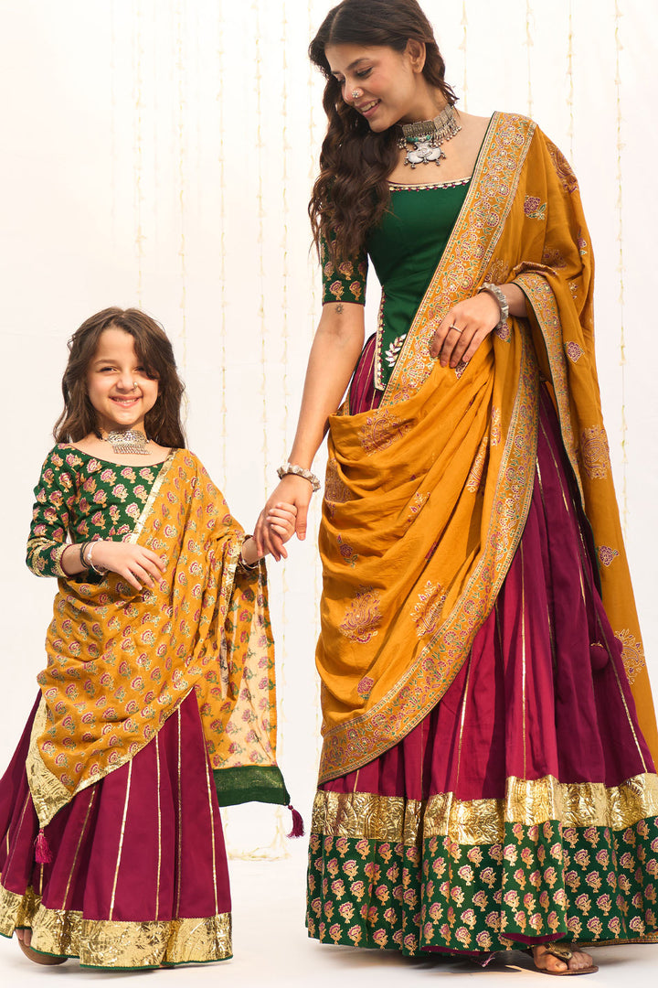 Jameela Block printed Pink lehenga with green choli and dupatta (set of 3)