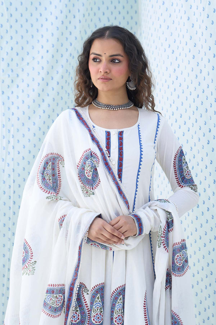 Mehraz kora hand block printed kurta with booti jaal salwar and dupatta ( set of 3 )