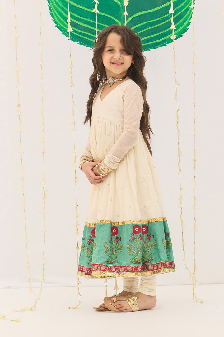 Jameela Off White v Neck Anarkali with Chooridar and Dupatta (set of 3)